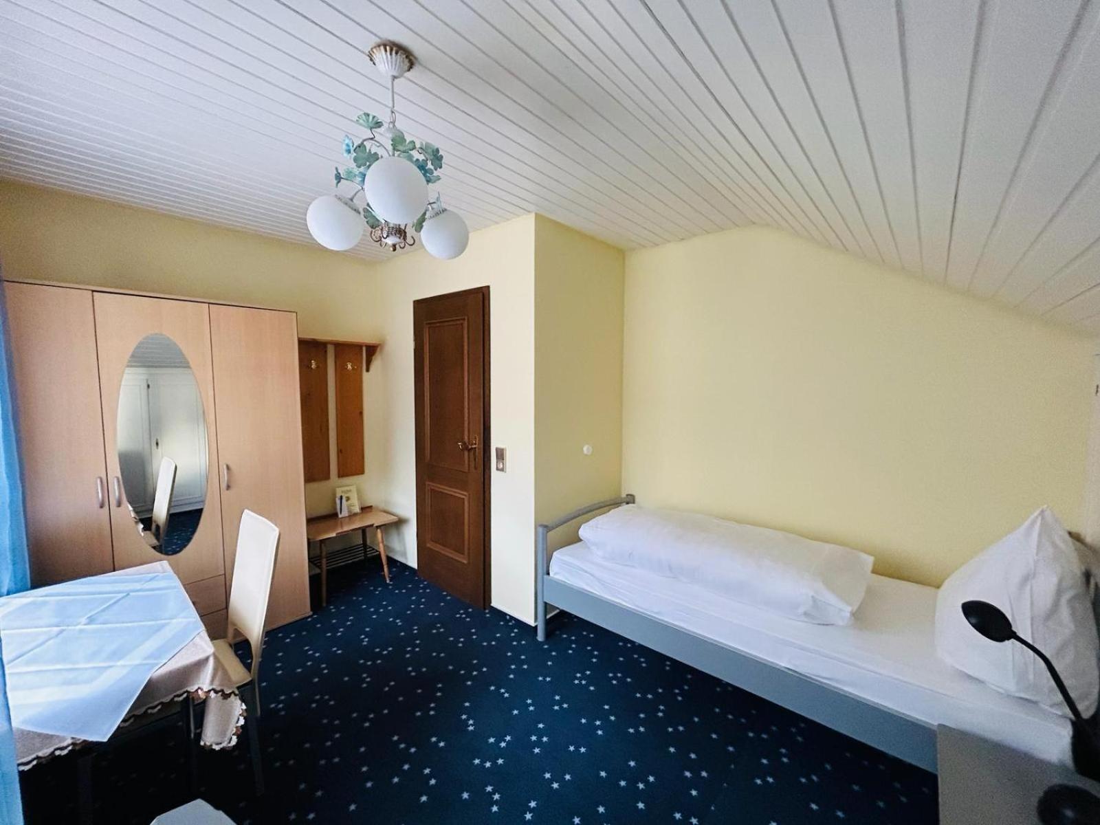 Gaestehaus Herzog Uhldingen-Muehlhofen Phòng bức ảnh